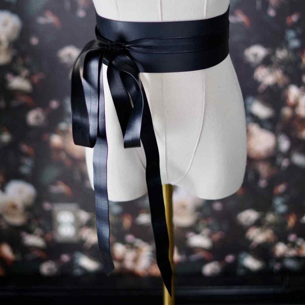 Guinevere Belt in Matte Black Leather